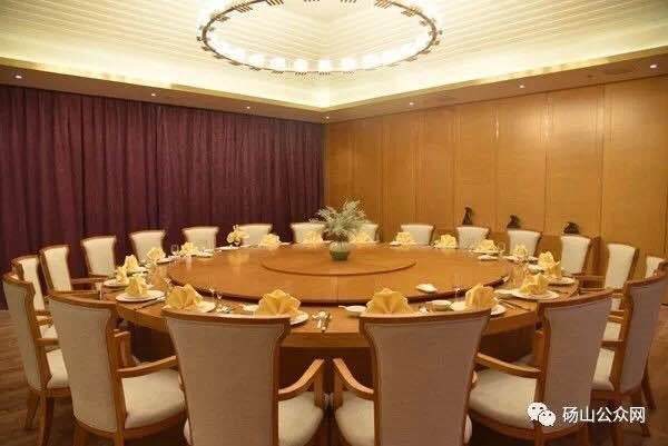 思進(jìn)家具